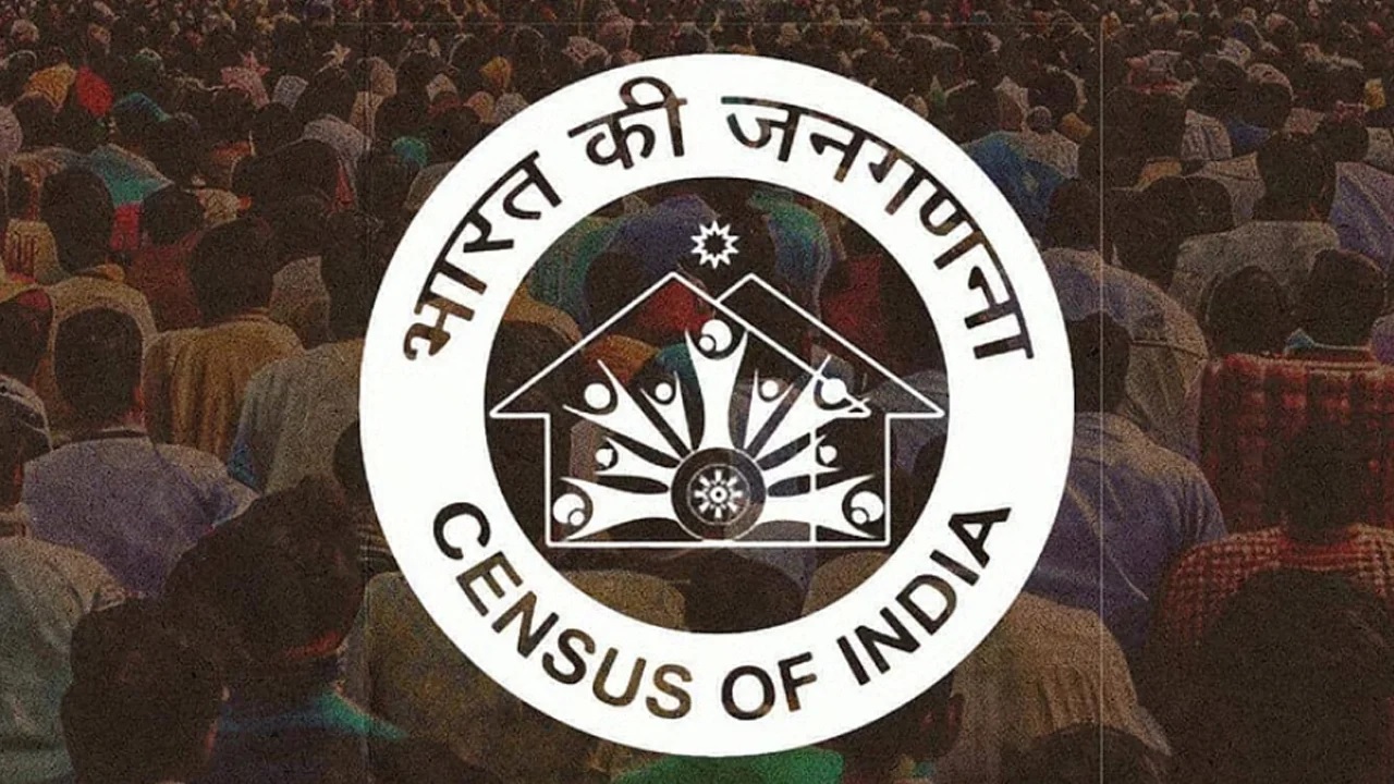 Central government has sanctioned Rs 1,078 crore for road projects in Gujarat under the CRIF scheme